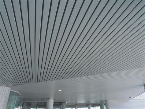 linear metal ceiling panels